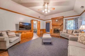 Fenced Yard - Family-Friendly Bartlett Estates